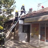 U požaru u centru Vranja izgorelo najmanje pet objekata, nema nastradalih i povređenih (VIDEO) 11