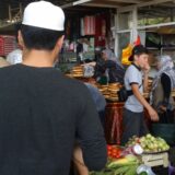 Kirgistan (1): Pijaca, automobili i flaše 1