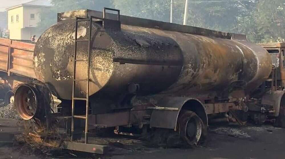 Novi bilans: U Fritaunu 98 osoba poginulo u eksploziji cisterne 1