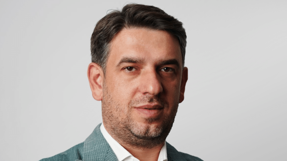 "Za napredak je možda potrebno da se u Srbiji promeni vlast, kao što je slučaj na Kosovu" 1