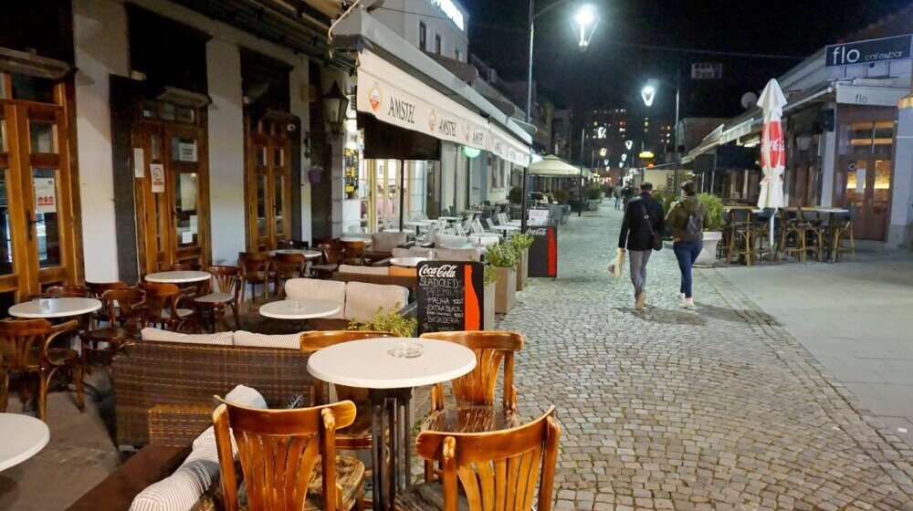 U Nišu neke kafane ne slave Novu, dok su druge već rasprodate: Cena, prava sitnica 1