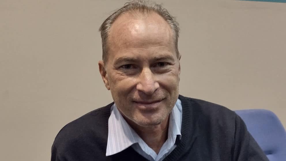 Osnov razvoja spinalne hirurgije u celom regionu 1