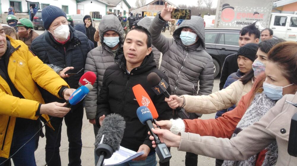 U toku preseljenje vijetnamskih radnika Linglonga u kaštel Ečka 1