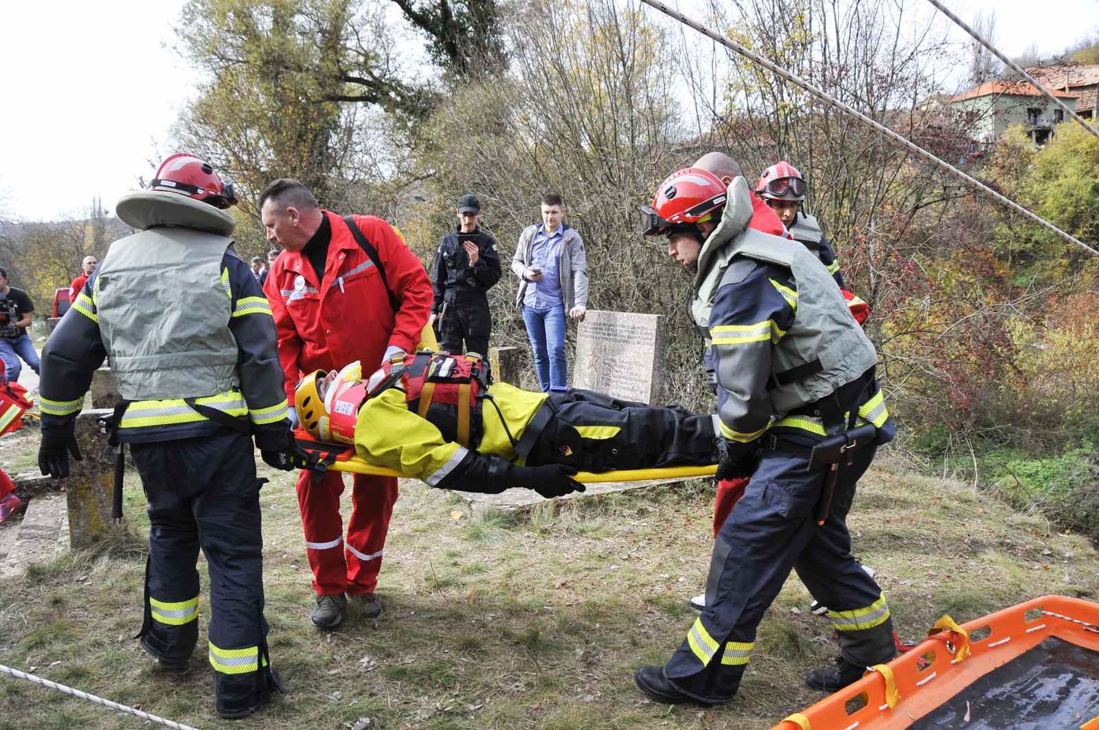 Vulin kao komandant Štaba na Drini sa Lukačem 10