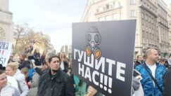 Hiljade građana na protestu "za bezopasan vazduh" na Terazijama 18