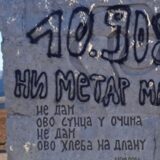 Zlatibor: Duže od mesec dana grafit i dalje na spomeniku streljanim patizanima 1