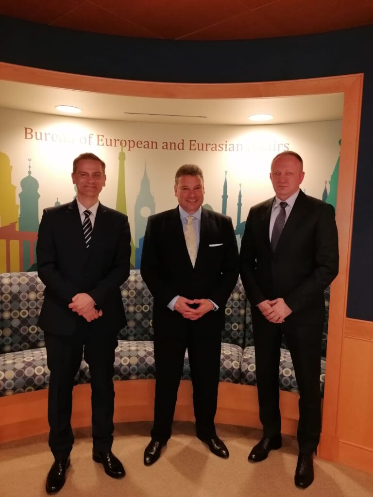 Đilas se sastao sa Eskobarom u Vašingtonu 2