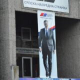 SNS Užice: Neistinite optužbe o odvođenju užičkih srednjoškolaca na skup u Areni 1