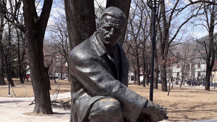 Vranjanci zovu učenike Filološke gimnazije da dođu u grad "nepismenog" pisca Nečiste krvi 1