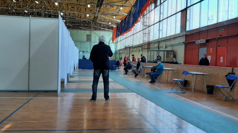 U Zrenjaninu danas počelo davanje četvrte doze vakcine protiv kovida 1