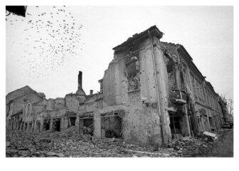 Vukovar 1991 novembar Foto Milos Cvetkovic (1) Fotografije iz Vukovara na kojima je uhvaćeno ljudsko zlo (FOTO) 2