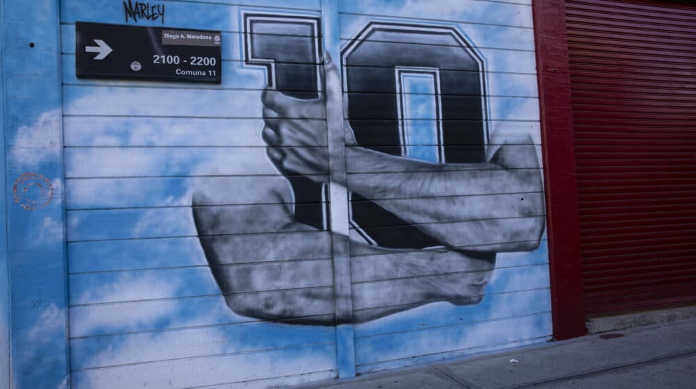 Godinu dana od smrti legendarnog Dijega Maradone (FOTO) 1