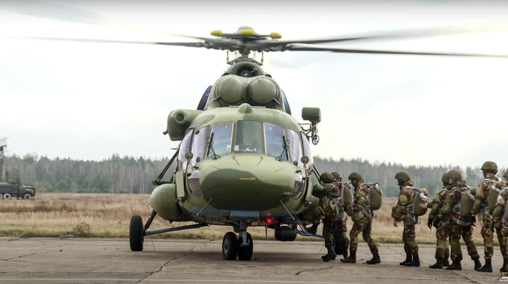 Dva ruska padobranca poginula tokom vežbe u Belorusiji kod poljske granice 1