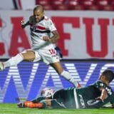 Dani Alves na "minimalcu" 9