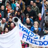 U Briselu oko 5.000 ljudi protestovalo protiv kovid propusnica i obavezne vakcinacije 4