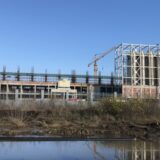 VOICE: Moguće je da radnicima na izgradnji fabrike guma poslodavci uskraćuju lekarsku negu 2