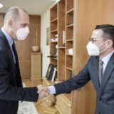 Lončar sa direktorom Fajzera: Ugovor o nabavci leka protiv korone potpisale SAD, Australija, Velika Britanija i Srbija 5