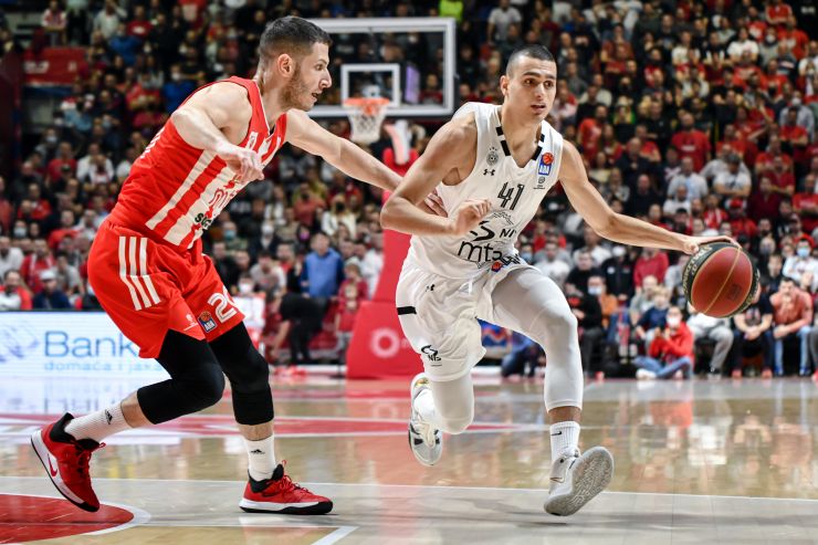 Partizan na Leitkabelis bez Madara 1