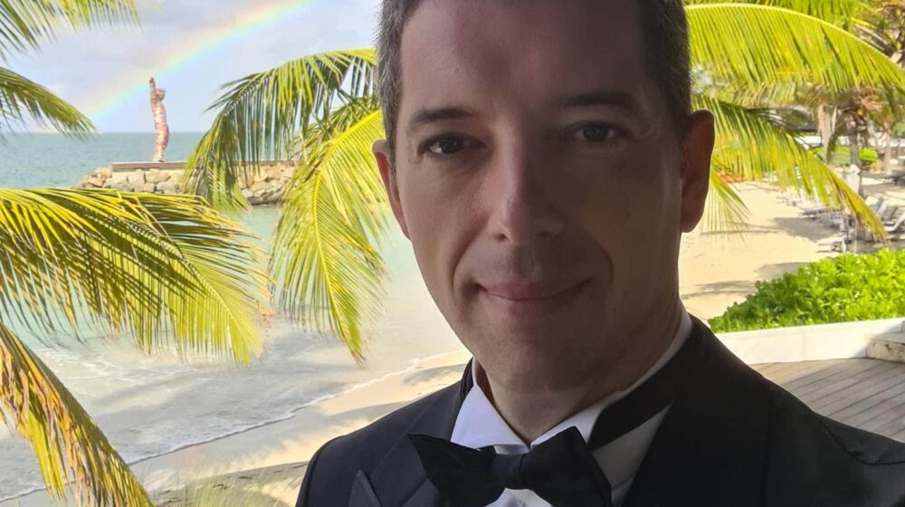 Đurić pratioce na Tviteru redovno obaveštava o svojim aktivnostima 1