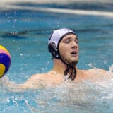 "Potonuli" Novi Beograd i Radnički 12