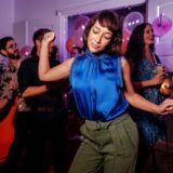 Za 300 mladih 30.000 dinara na poklon za useljenje 6