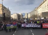 Hiljade građana na protestu "za bezopasan vazduh" na Terazijama 27