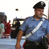 Američki turisti se popeli na zidine Koloseuma da popiju pivo, kažnjeni sa 800 evra 7