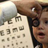 "Duple slike, zamor očiju, titranje slova": Direktor Očne klinike na Zvezdari otkriva kako zaštititi vid 1