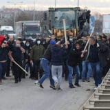 Zelenović: Bagerista koji je krenuo na učesnike protesta u Šapcu postao direktor „Infrastruktura“ 11