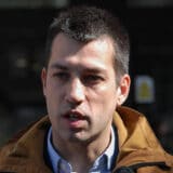 NDBG: Dobricu Veselinovića tužio policajac koji je naredio povlačenje policije sa Šabačkog mosta 6