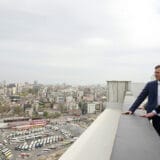 Političke "preživarske farme" i njihove "gazde" 3