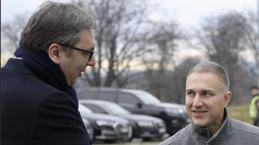 Koga Vučić i Stefanović zavaravaju, ima li kompromisa i ko je na putu indulgencije: Ražalovani naprednjak obilazi odbore po Srbiji 1