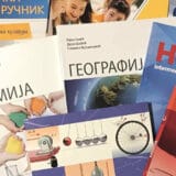 Kragujevac: Udruženje Tori traži da se omoguće besplatni udžbenici svim osnovcima 10