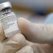 Nemačka policija istražuje hiljade slučajeva falsifikovanih potvrda o vakcinaciji 17