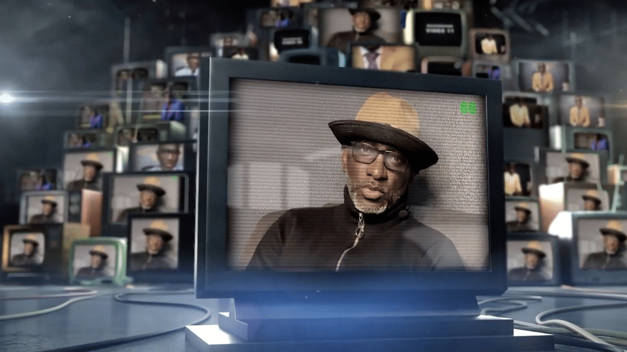 Žene, ljubav i veze: Zašto toliki broj singl žena traži pomoć ljubavnih instruktora 1 Robert Burale seen on a computer screen