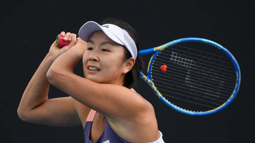 Tenis i Kina: VTA suspenduje sva takmičenja u Kini - „Ovo je važnije od novca" 2 Shuai Peng of China in action during her Women's Singles first round match against Nao Hibino of Japan on day two of the 2020 Australian Open at Melbourne Park on January 21, 2020 in Melbourne, Australia