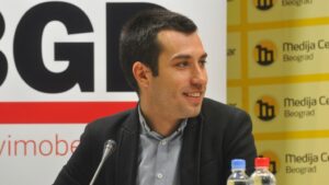 Tema koja tek dolazi na Vučićev dnevni red: Deo opozicije bi i na prevremene opštinske izbore u Beogradu 4