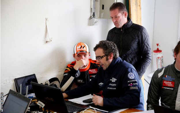 Formula 1 i Maks Verštapen: Maks Verštapen - kako je rastao novi svetski šampion 4 Max Verstappen, pictured in April 2014 with the Frits van Amersfoort racing team