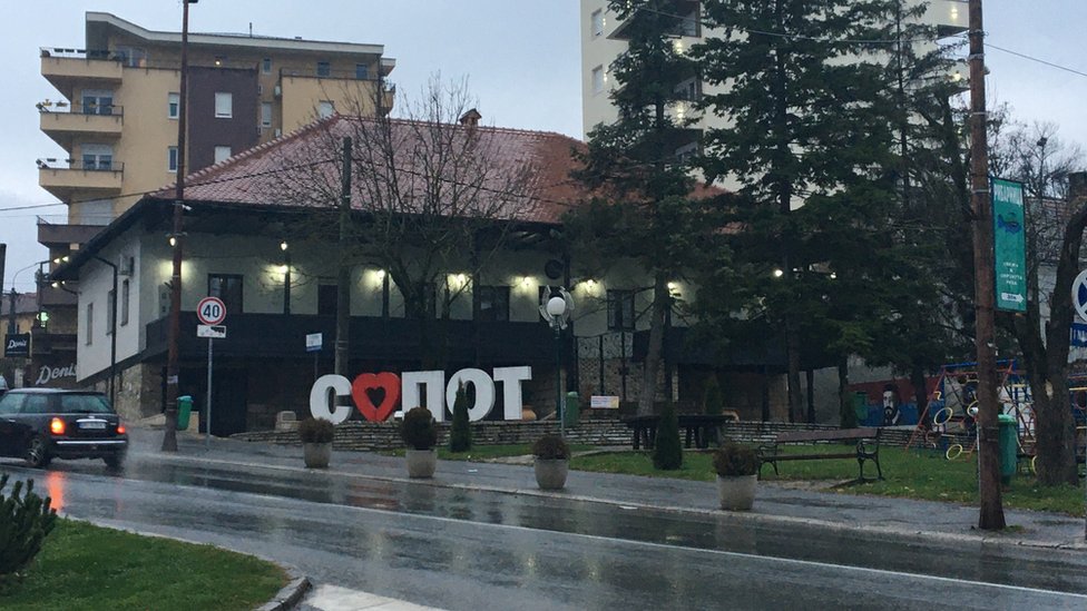 Srbija i politika: Živorad Milosavljević i 32 godine vladavine u Sopotu - „kako da pobediš Žiku, kad zna ko koliko svinja ima u štali" 2 Sopot