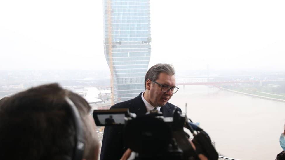 Pravo, politika i protesti u Srbiji: Koje zakone Vučić nije potpisao i zašto 3 123