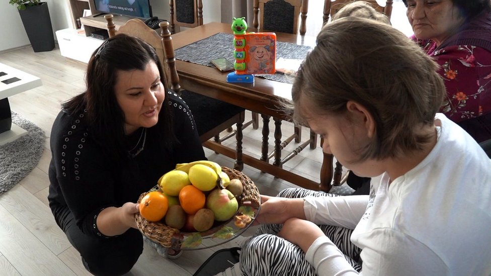 Srbija, retke bolesti i deca: „Korak napred, tri nazad" - kako izgleda život sa dijagnozom retke bolesti u Srbiji 5 bbc