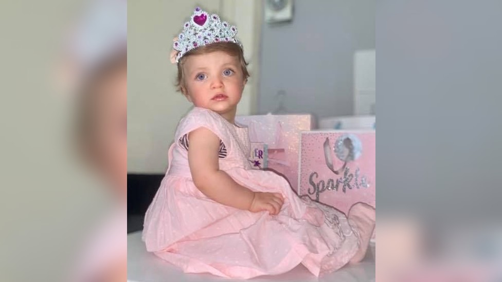 Velika Britanija i nasilje nad decom: Star Hobson - kratak život i smrt deteta koje su mnogi voleli 2 Star Hobson