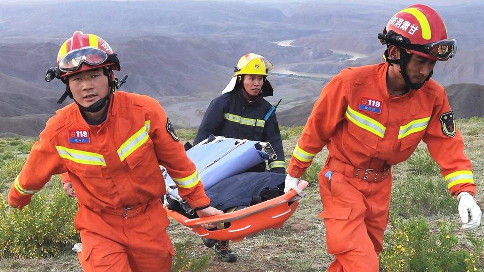 Spasioci 22. maja 2021. tokom potrage za povređenim i nastradalim maratoncima