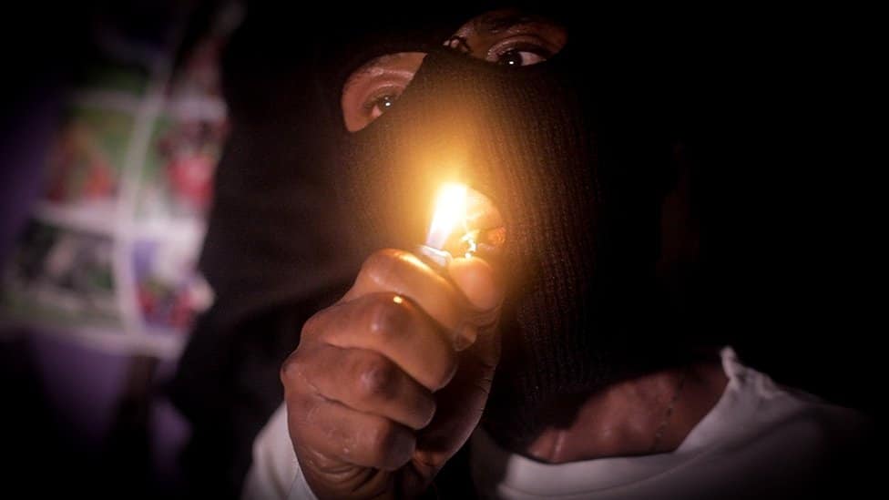 Afrika i organizovani kriminal: Crna sekira - ultranasilni kult koji je danas globalna mafija 7 Young Axeman