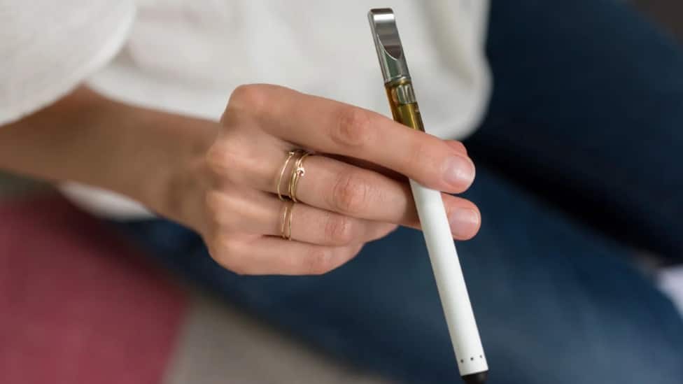 Droga, žene i roditeljstvo: „Kanabis-mame" tvrde - uz marihuanu se roditeljstvo lakše prebrodi 4 kanabis