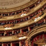 Italija i muzika: Na premijeri Verdijeve opere u milanskoj Skali sa Đorđom Armanijem 6