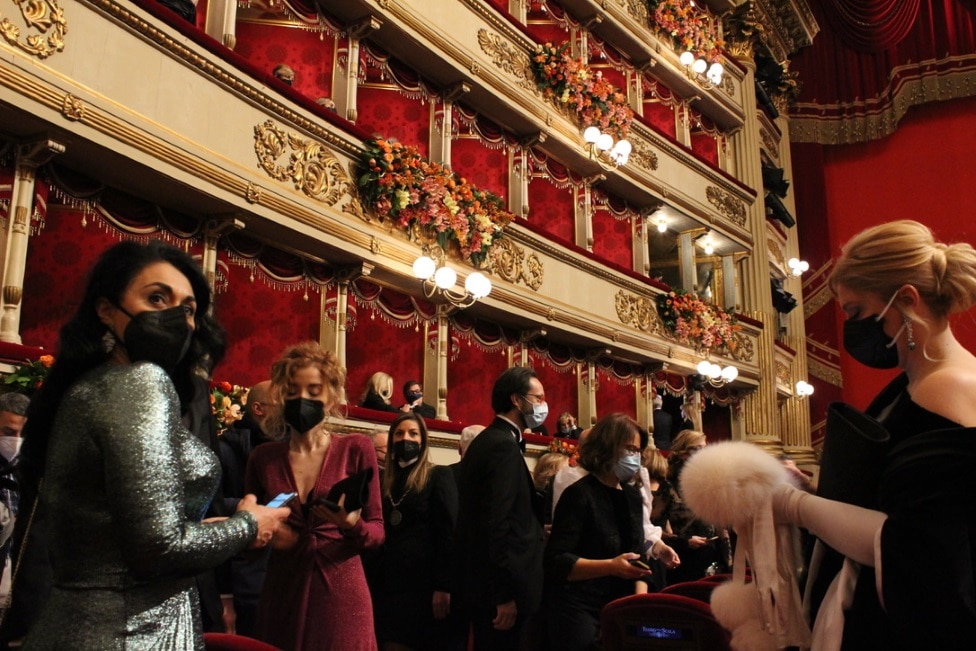 Italija i muzika: Na premijeri Verdijeve opere u milanskoj Skali sa Đorđom Armanijem 10 milanska skala