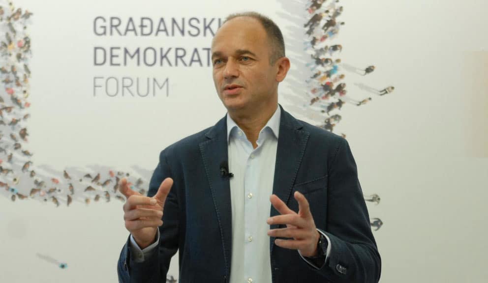 EU snizila kriterijume podrškom Vučićevom režimu 3