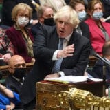 Pada popularnost britanskog premijera, veće poverenje u lidera opozicije 13