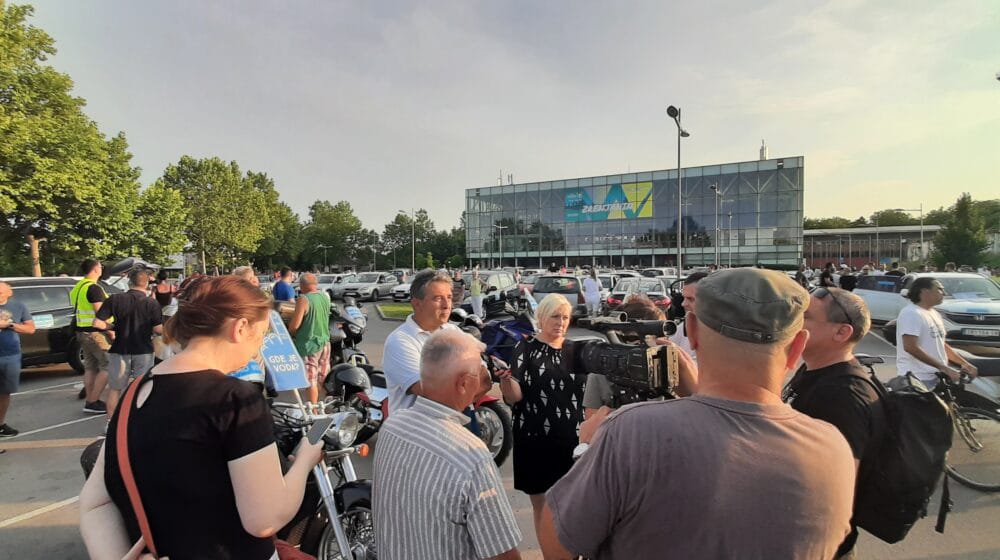 Zrenjaninska akcija: Protesti su za sve, pa i plaćenike 1